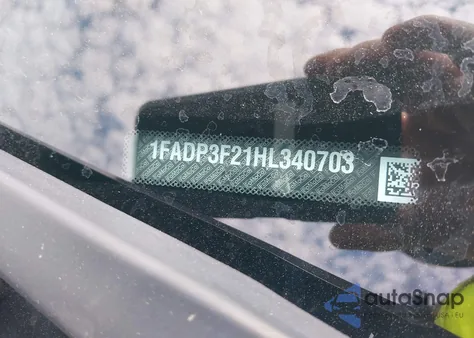 2017 Ford Focus Se из США, поврежденный, VIN 1FADP3F21HL340703